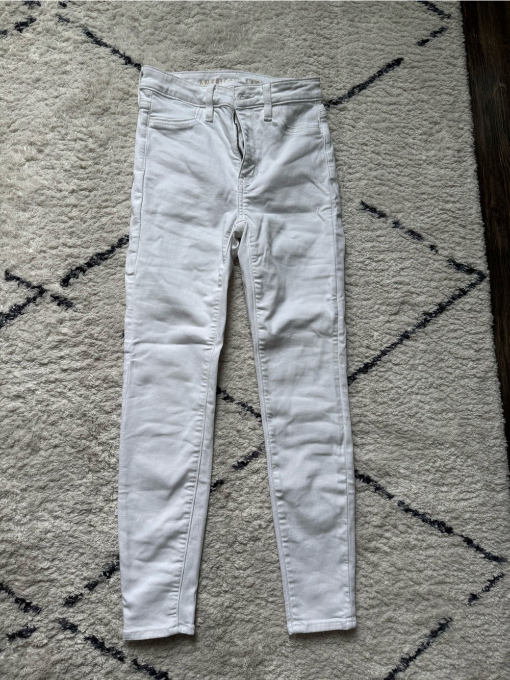 American Eagle Outfitters White Skinny Jeans